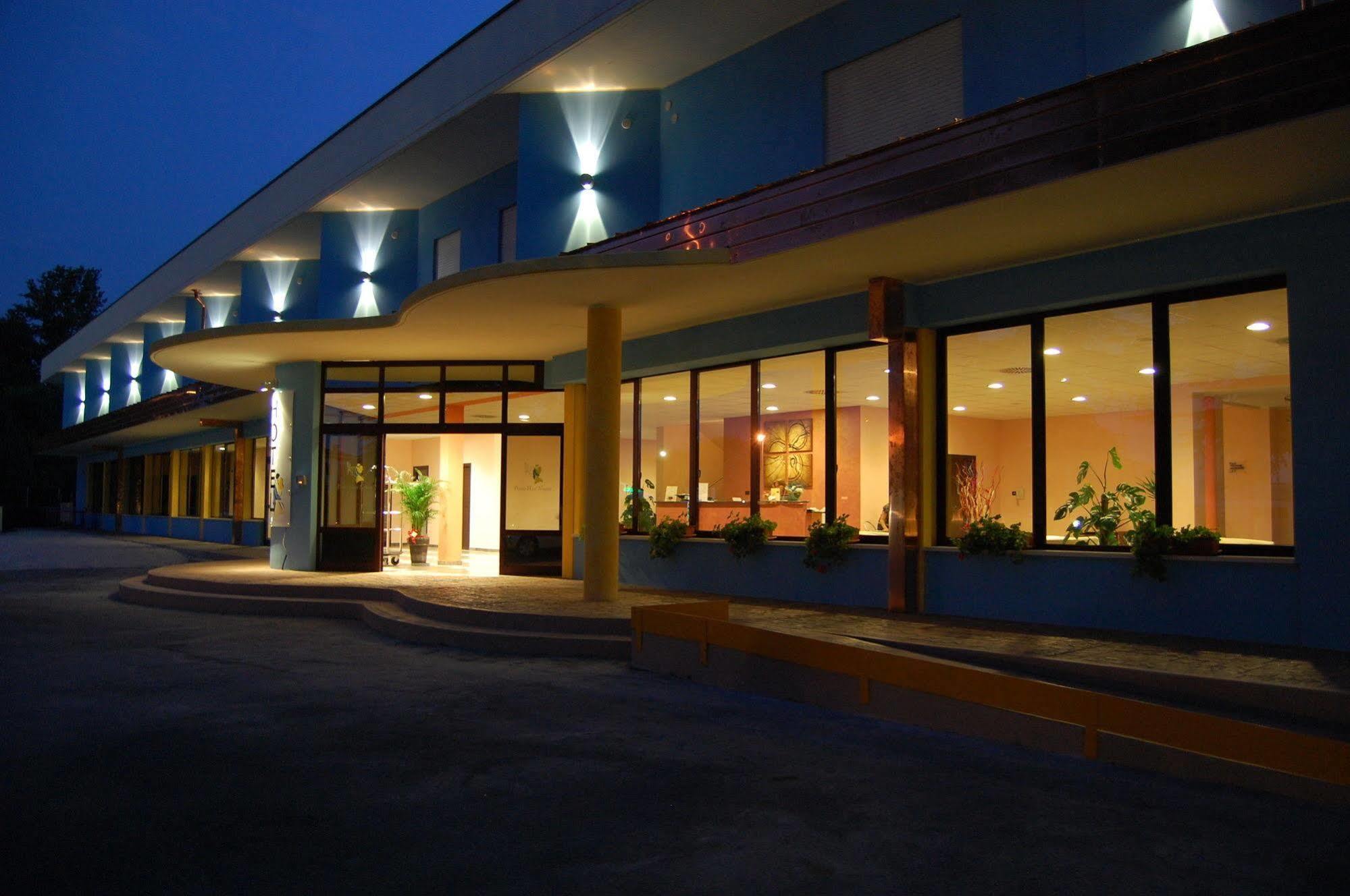 Piccolo Hotel Nogara Buitenkant foto