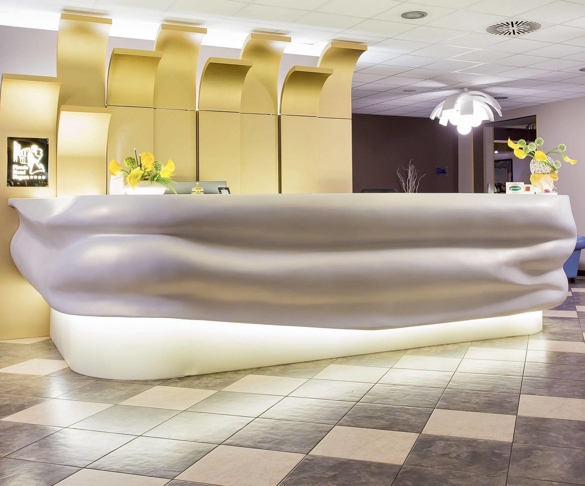 Piccolo Hotel Nogara Buitenkant foto